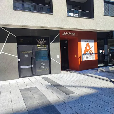 Bulevar, Appartement