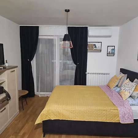 Appartement Bulevar, *